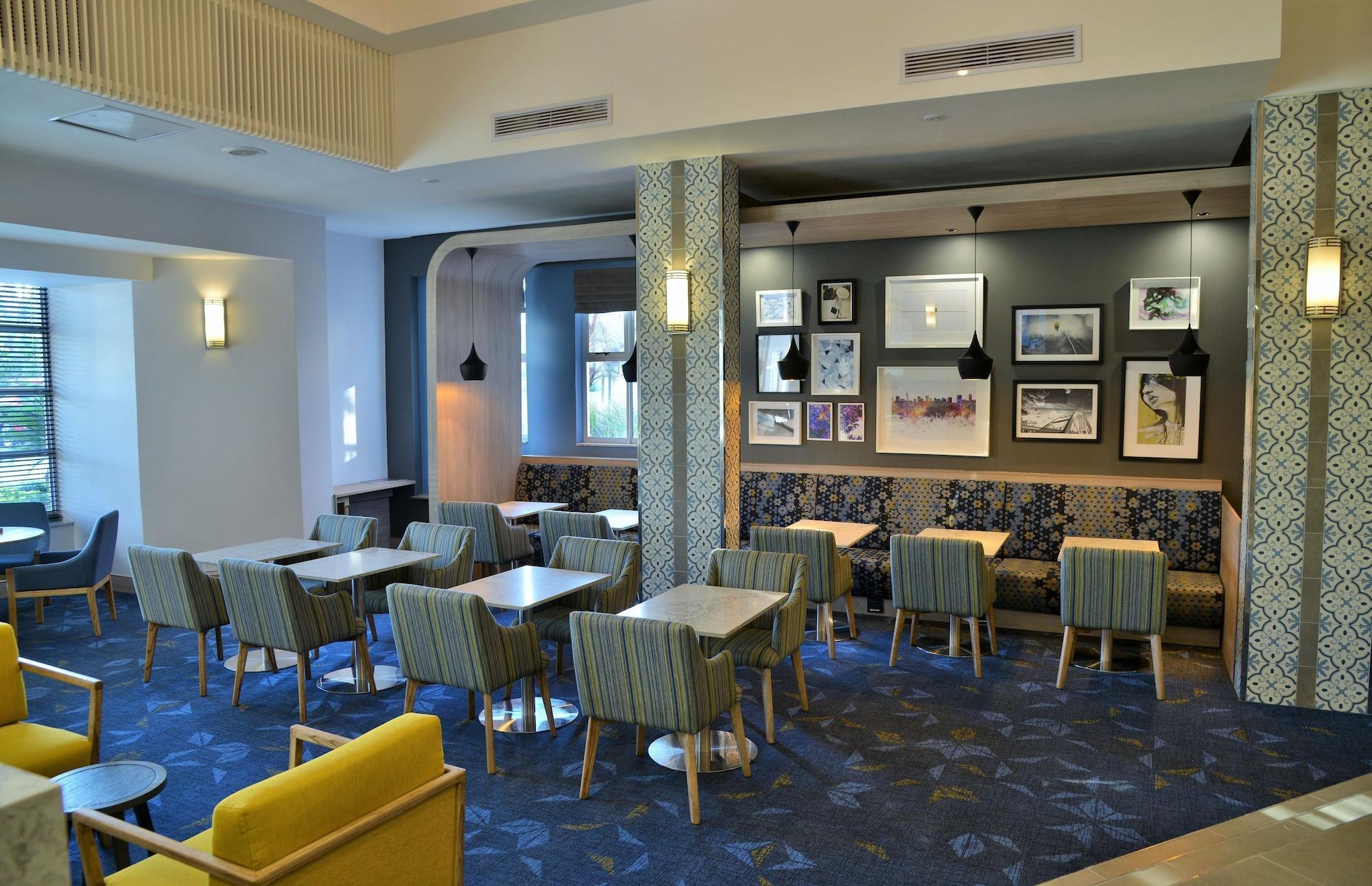 Town Lodge Menlo Park Преторія Екстер'єр фото