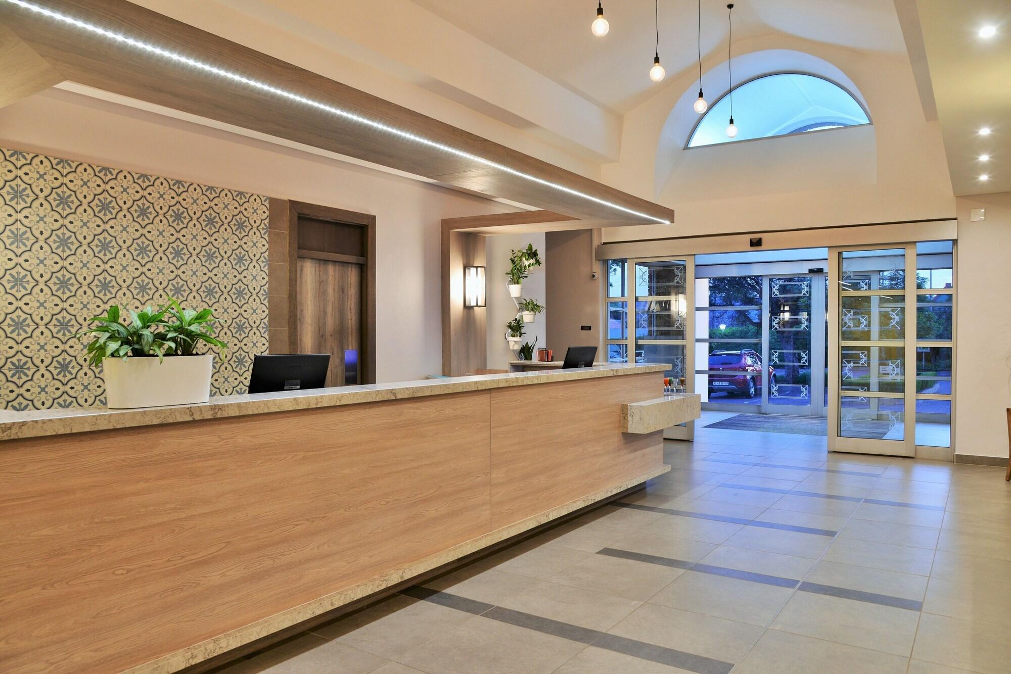Town Lodge Menlo Park Преторія Екстер'єр фото