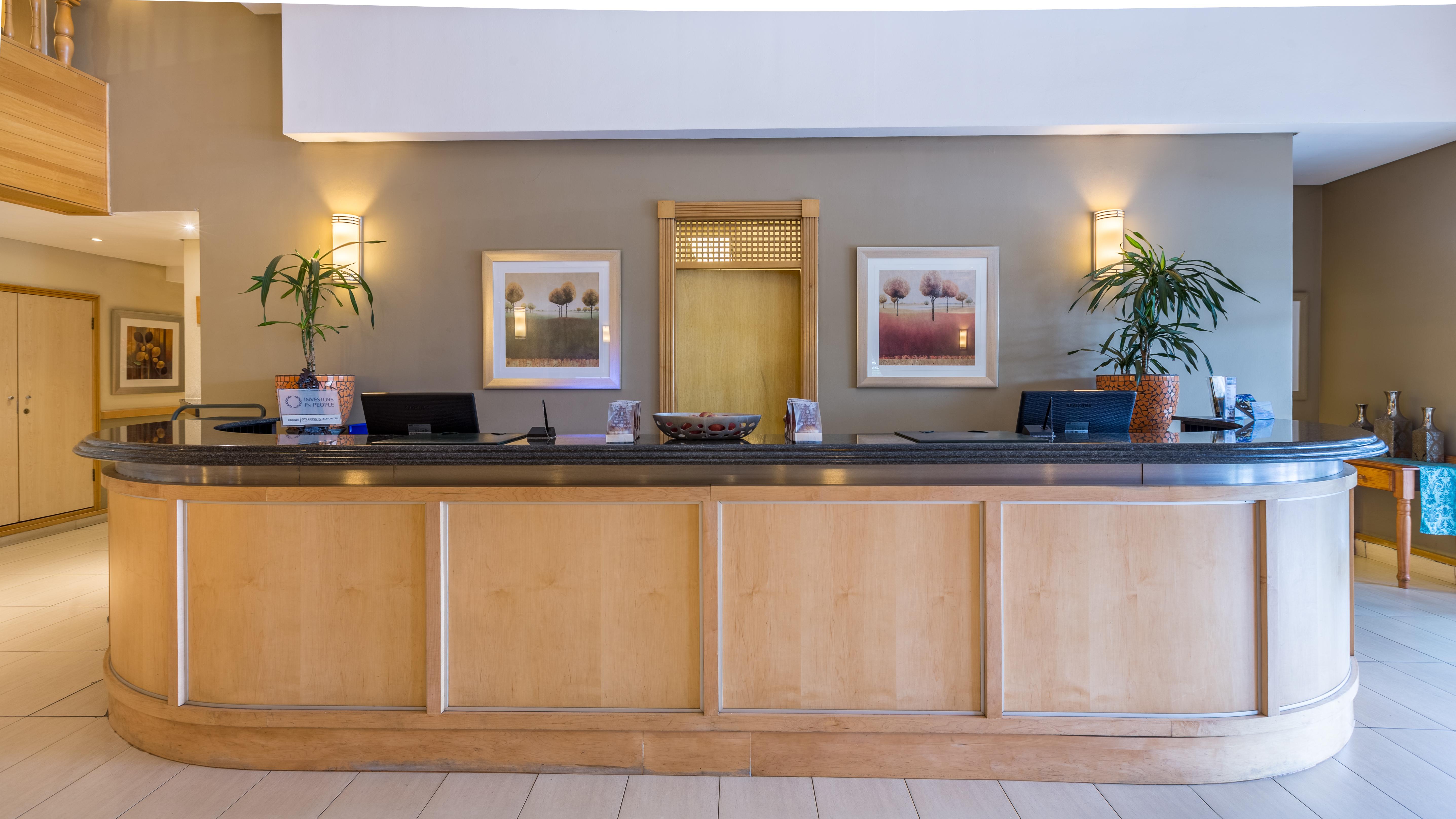 Town Lodge Menlo Park Преторія Екстер'єр фото