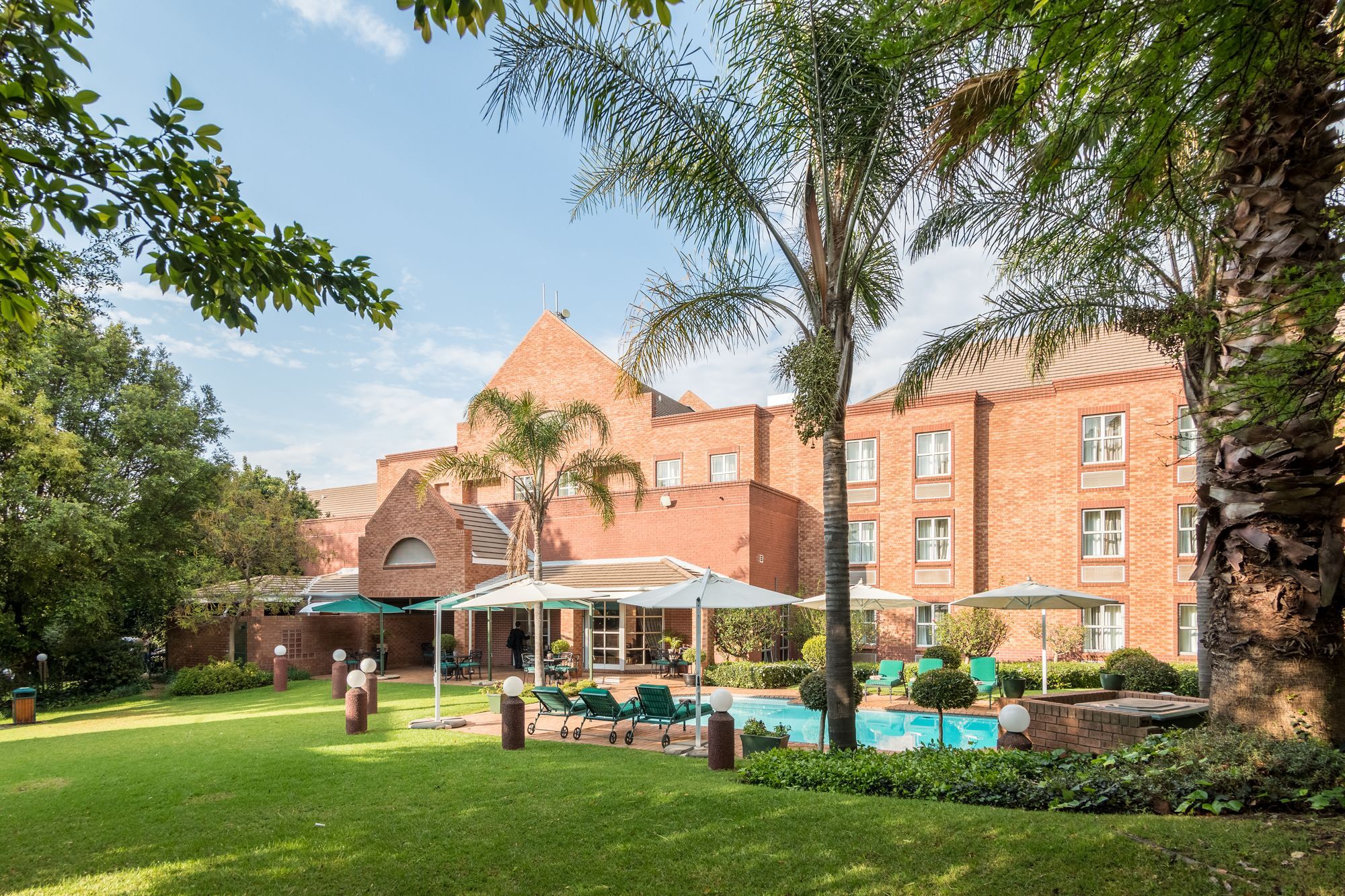 Town Lodge Menlo Park Преторія Екстер'єр фото