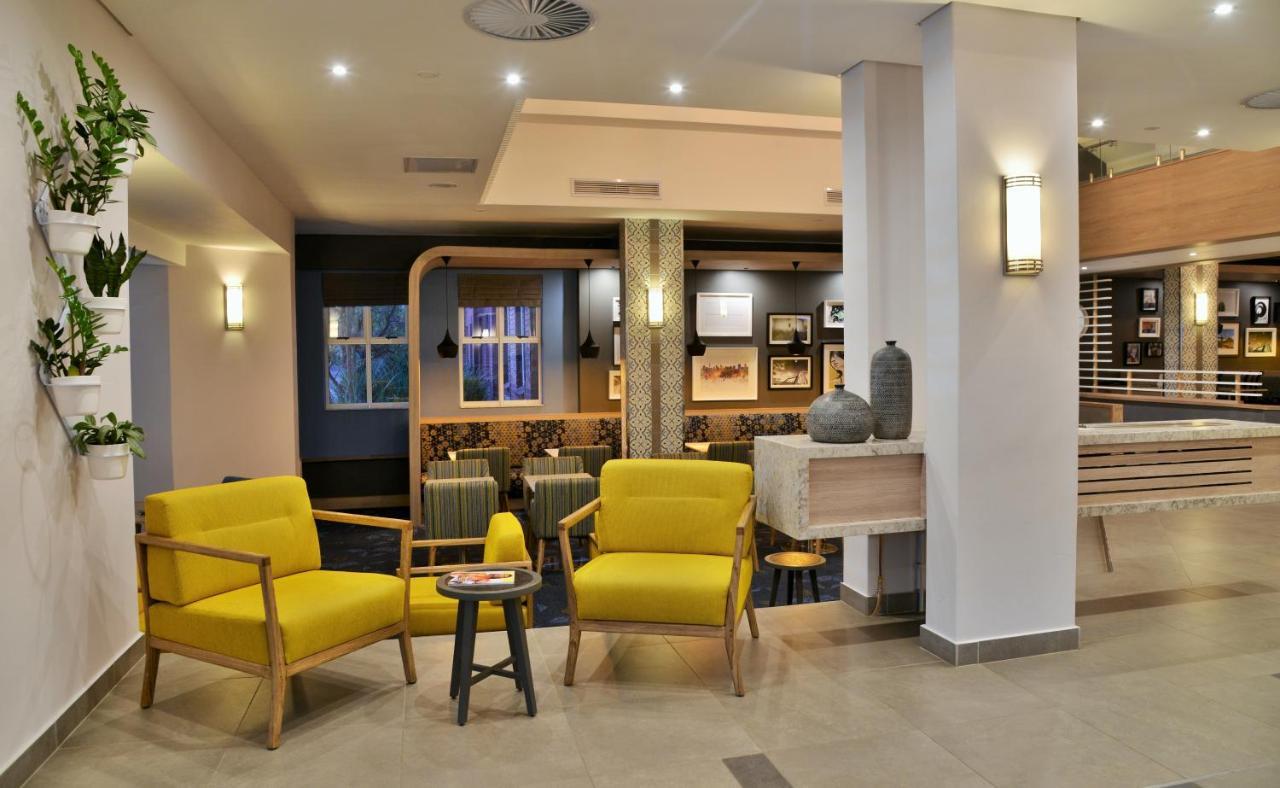 Town Lodge Menlo Park Преторія Екстер'єр фото